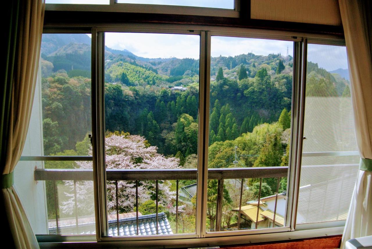 Takachiho B&B Ukigumo Екстериор снимка
